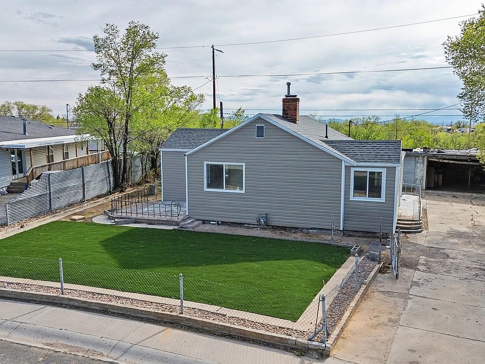 1st image of 112 Shuman St