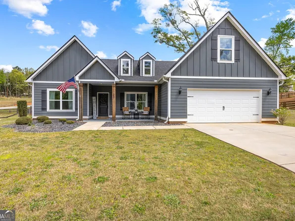 23 E Hill St, Newnan, GA 30263