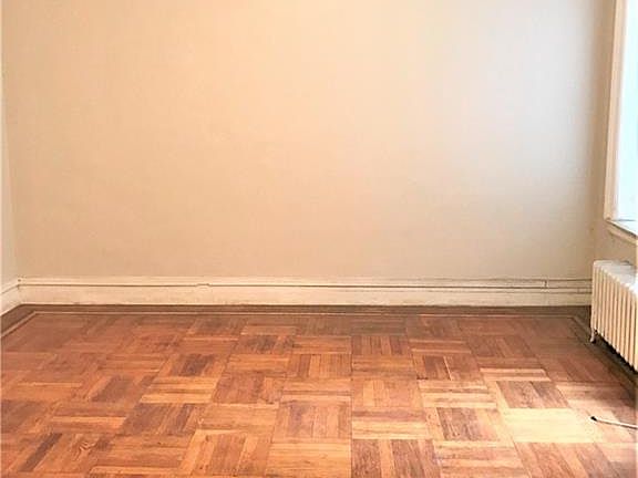 5th image of 2925 Matthews Ave #1G