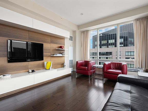 2nd image of 2 Avery St APT 35G