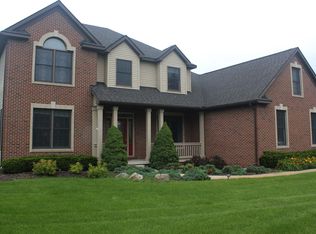 9049 Wooden Shoe Ct, Brighton, MI 48116