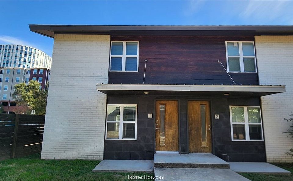 1st image of 505 Boyett St #D1