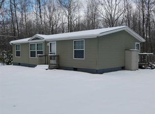 16326 Faust Ln, White Lake, WI 54491