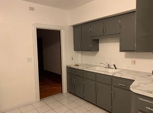 44 Crawford St #2, Fall River, MA 02724