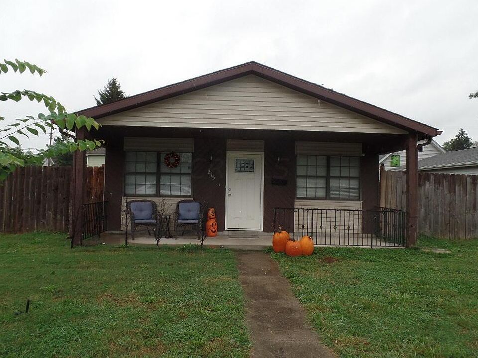 1st image of 215 Essex St