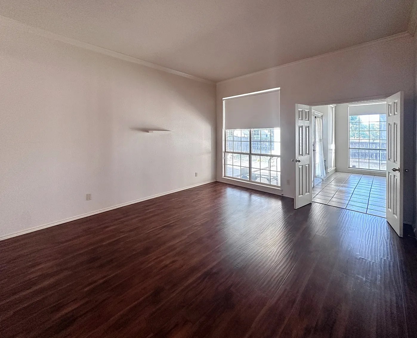 3008 Yale Dr — Photo 3