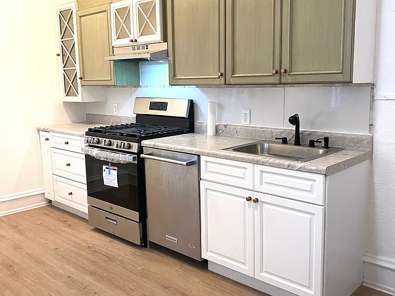 812 Chestnut St — Photo 10