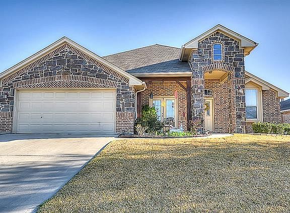 2nd image of 245 Lottie Ln