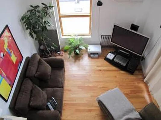 Rented by Dream Space Realty | media 3