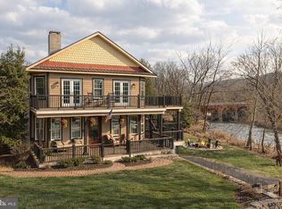 59 Byram Rd, Pipersville, PA 18947