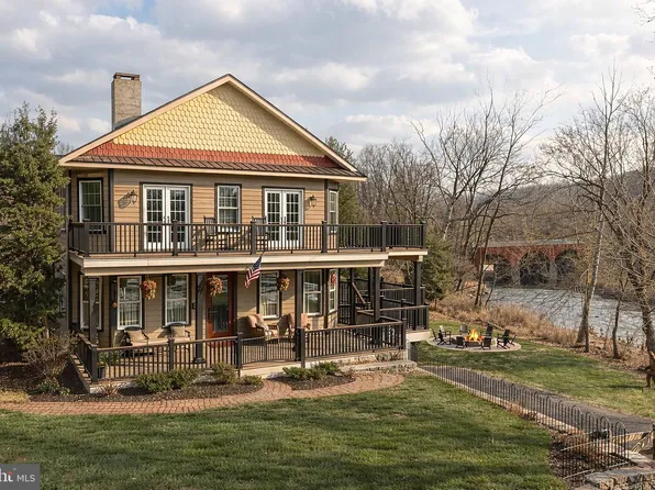 59 Byram Rd, Pipersville, PA 18947