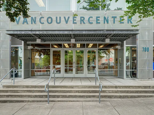 700 Washington St APT 1023, Vancouver, WA 98660