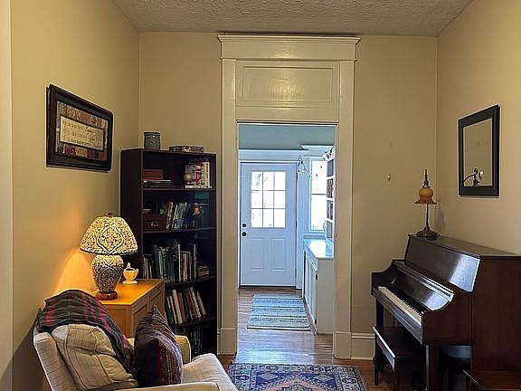 5th image of 16797 E Main St