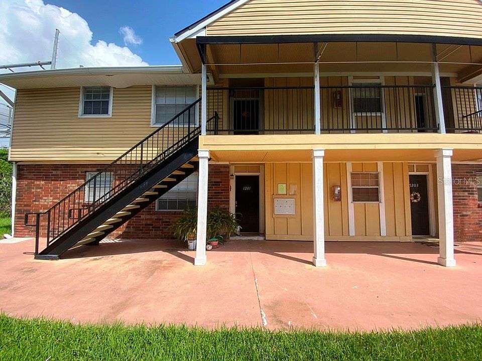 1st image of 200 Country Club Dr APT 1201
