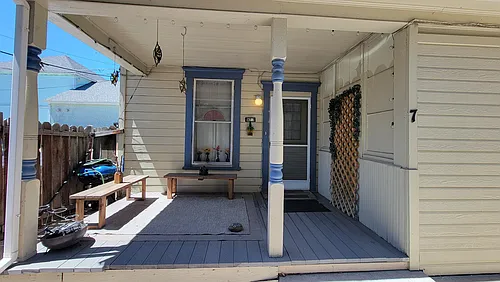 547 Ralston St Photo 1