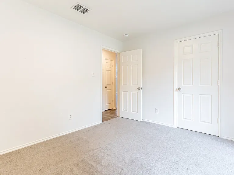 7410 Tranquillo Way — Photo 5