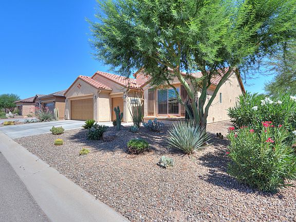 2nd image of 4810 W Picacho Dr