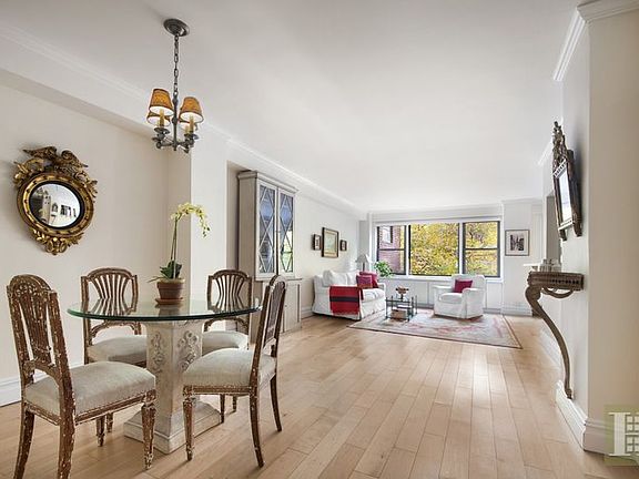 3rd image of 345 E 52nd St APT 2D