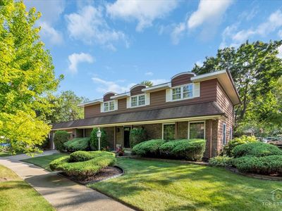 42 Berkshire Dr, Wheeling, IL, 60090