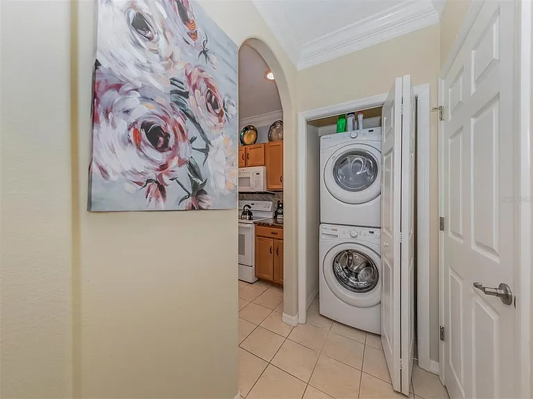 12905 Tigers Eye Dr — Photo 32