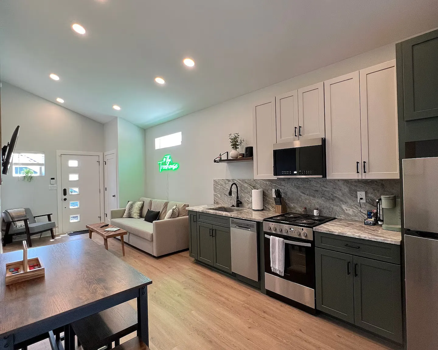 2 bed, $1,500 — Photo 3