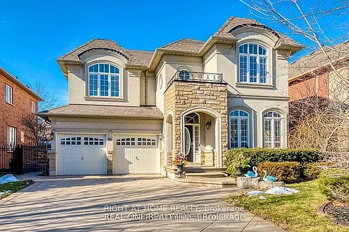 96 Spring Azure Cres Photo 1