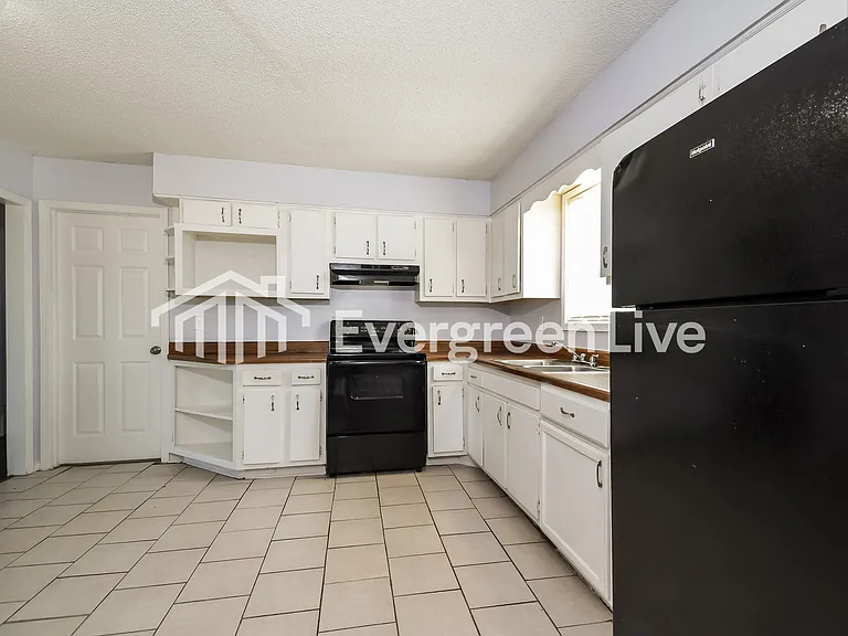 6070 Tulane Rd — Photo 4