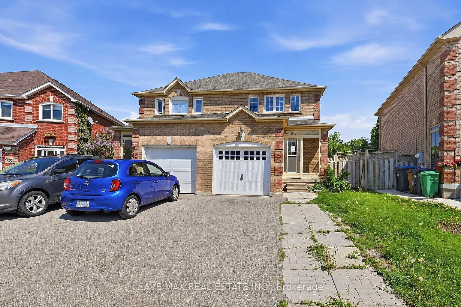 4 bed, $2,900 — Photo 1