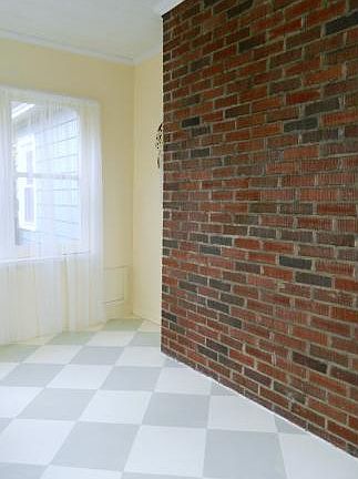 4th image of 310 Massachusetts Ave