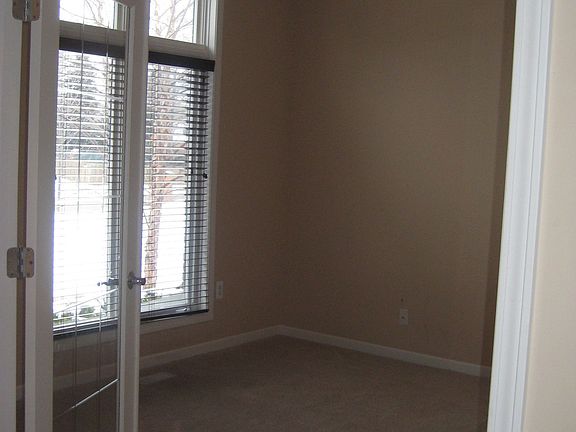 Den french doors, vaulted ceiling