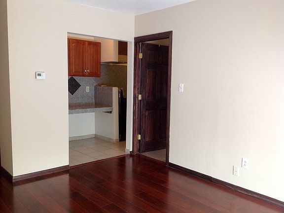 Living room/Dining Area