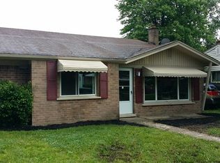 186 Victory Dr, Pontiac, MI 48342