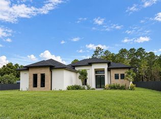 3712 18th Ave N, Naples, FL 34120