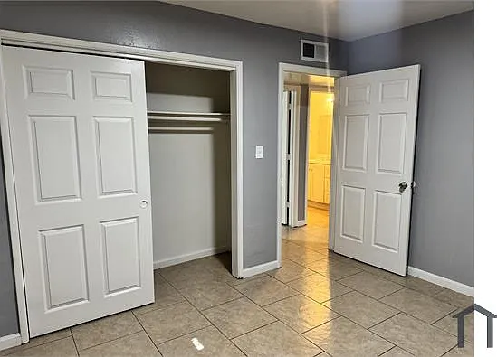 115 W Hill Dr #11 — Photo 12