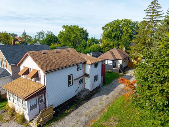 15 Duncan St, Welland, ON L3B 2C5