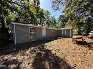 107 W John Street, Warsaw, NC 28398