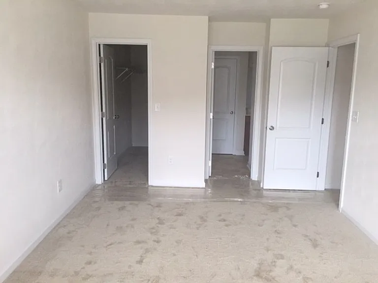 1475 Kensington Way — Photo 1