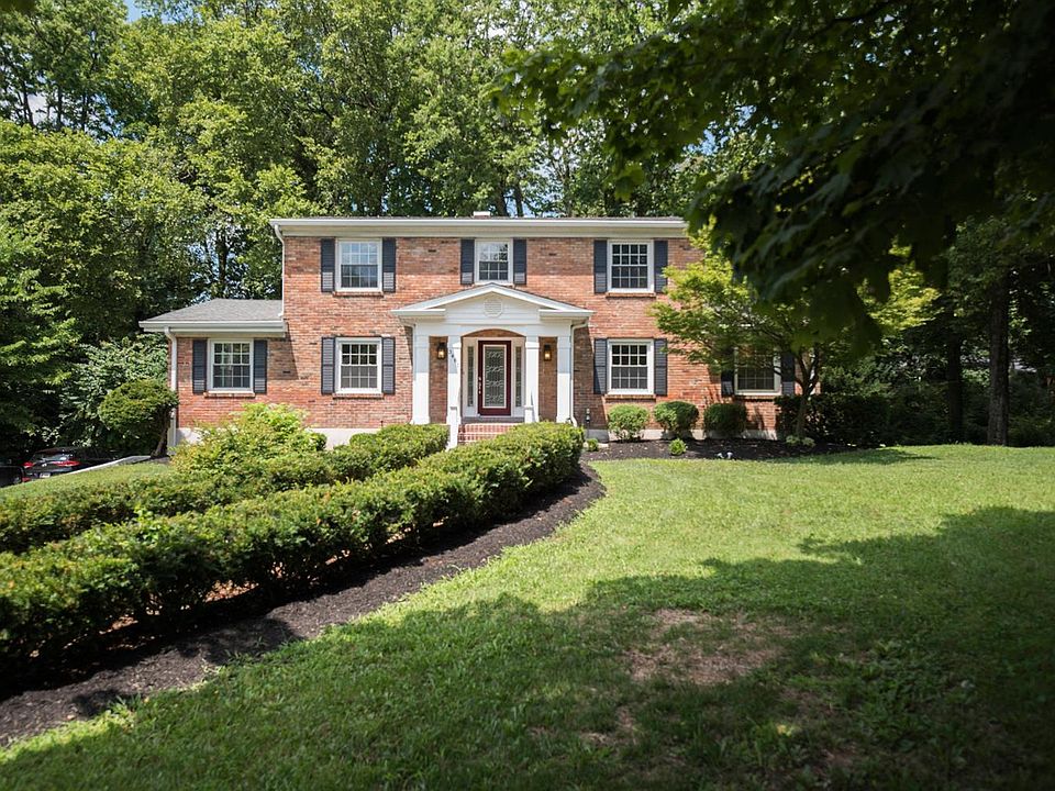 1st image of 3461 Lansdowne Dr