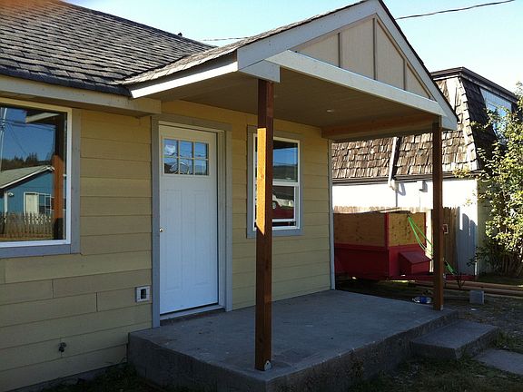 3rd image of 1105 S 11th Ave