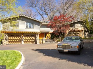 1864 Hemlock Cir, Abington, PA 19001