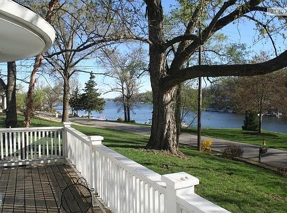 GREAT LAKE VIEWS EVERY DAY