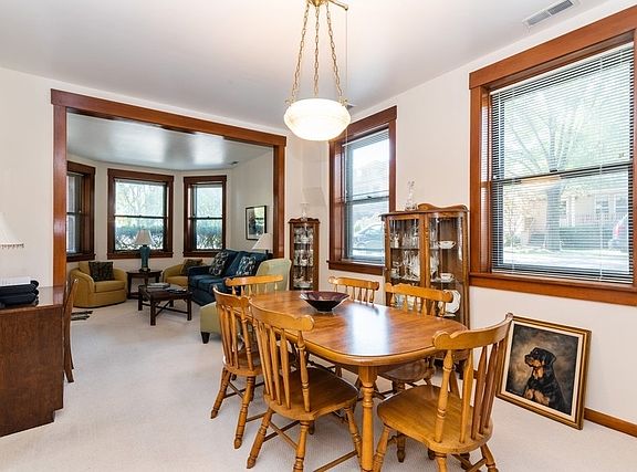 4th image of 2456 W Warner Ave