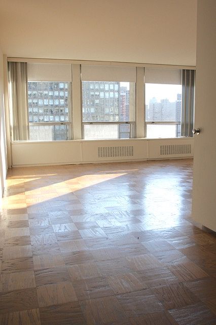 1st image of 330 E 33rd St APT 11P