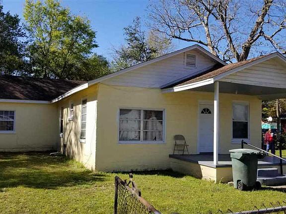 2nd image of 1505 W Lakeview Ave