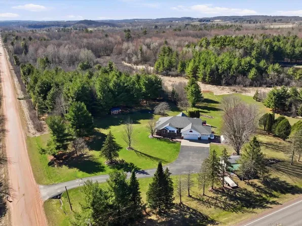 11712 EISENHOWER DRIVE, Chili, WI 54420