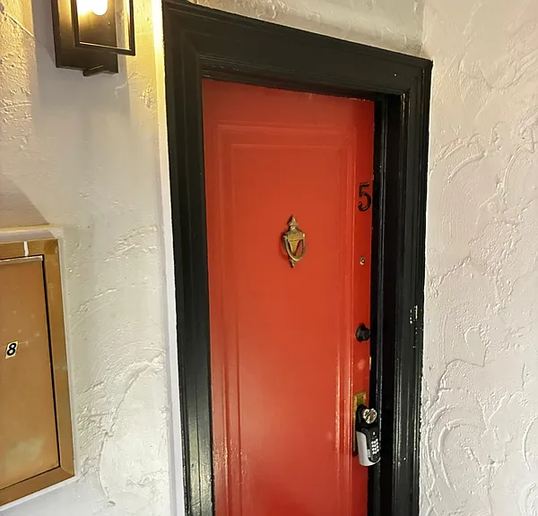 2738 Riverside Ave #5 — Photo 3