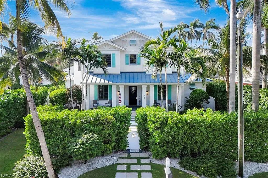 4 bed, 6.0 bath, 5283 sqft, $70,000 — Photo 1