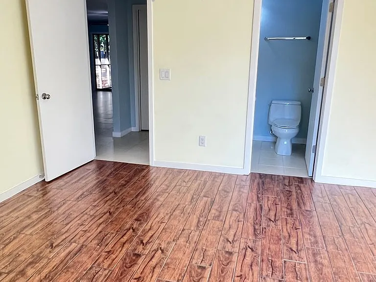 1507 Military Cutoff Rd #135 — Photo 14