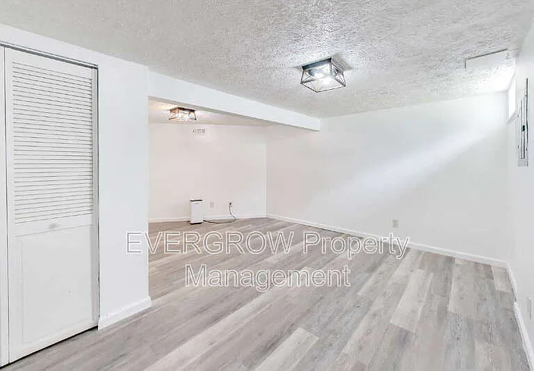 3741 Lima Ct — Photo 20