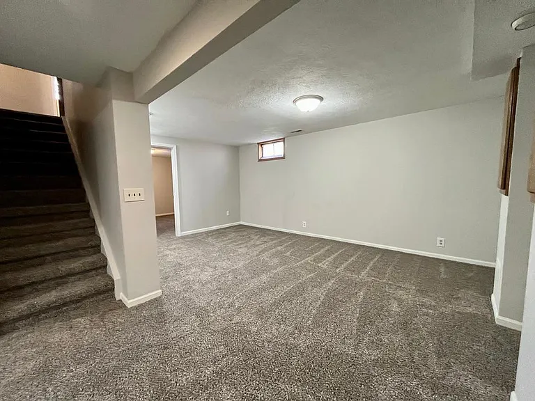 6313 Hamilton St — Photo 37
